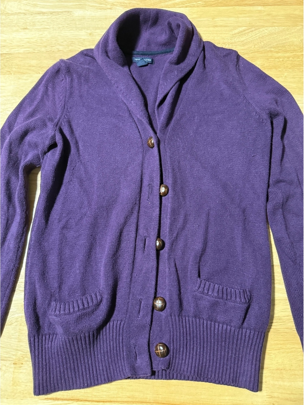 Tommy Hilfiger Women’s Medium Purple Shawl Collar Button Cardigan Sweater